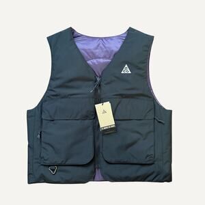 Size S - Nike ACG Skull Peak Reversible Vest Purple Black